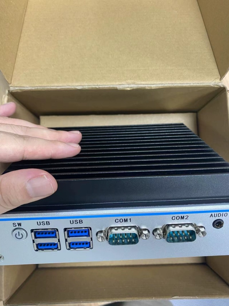 Voor Mini Industriële PC, Quad - Fanless Industrial Pc Rs485 Core I7 recensie en prijs